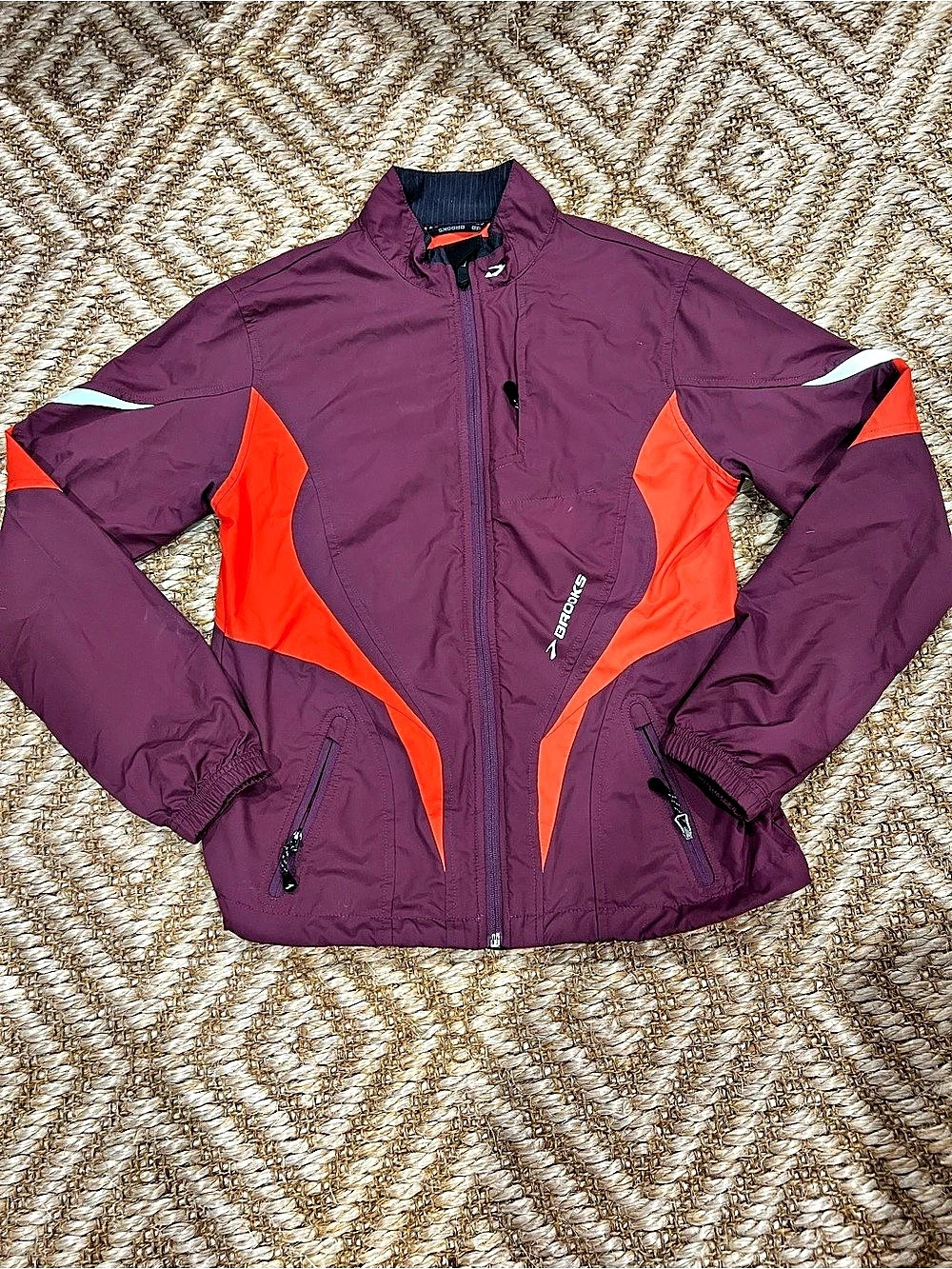 Brooks Element Jacket Women's Purple & Orange size Medium Jacket